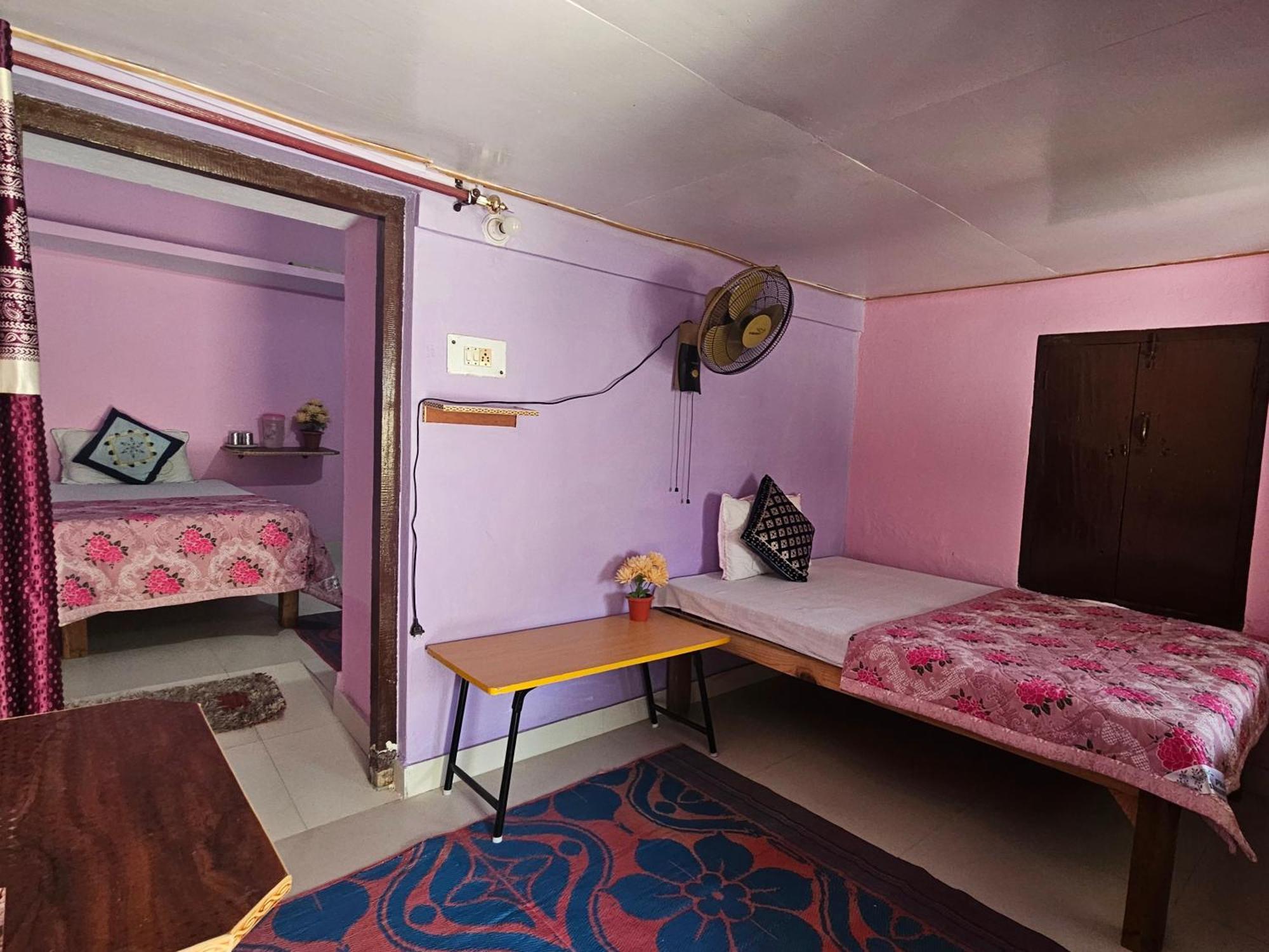 Katyuri Kings Divine Stay- Babaji'S Cave Dwarahat Zimmer foto